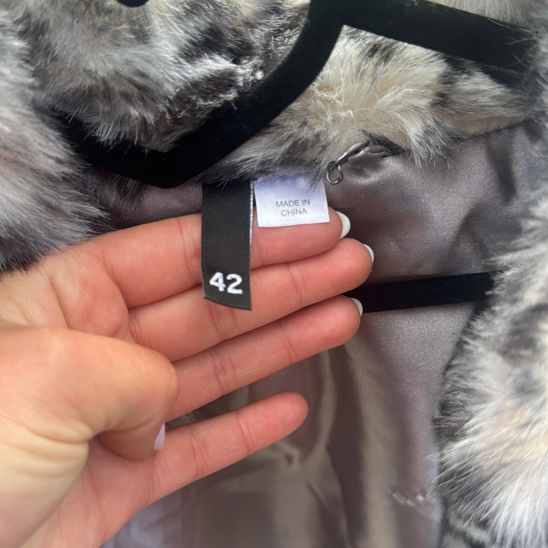 Leopardmönstrad pälsjacka stl 42 - 2