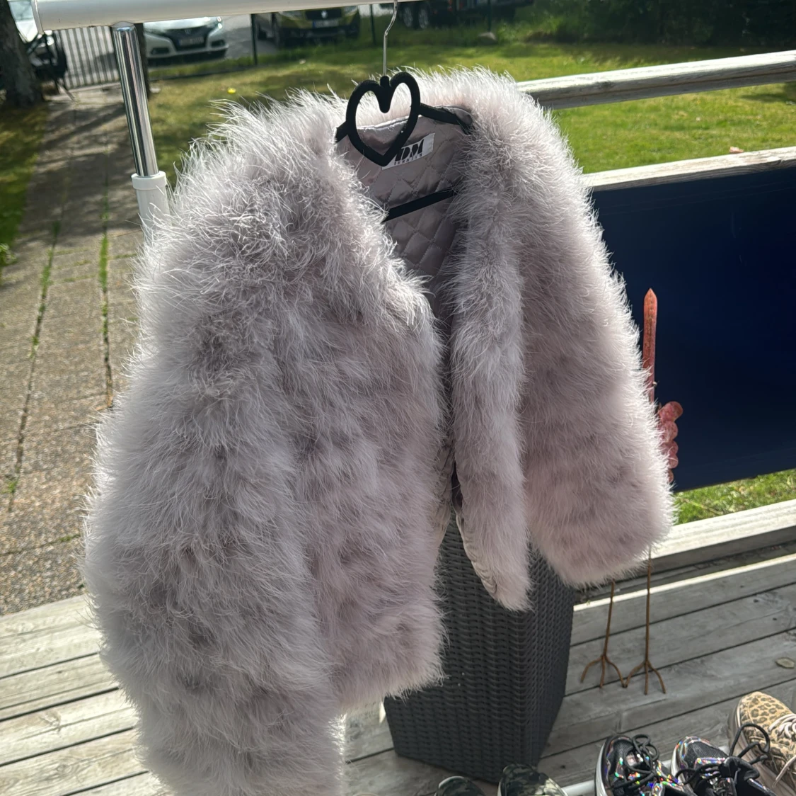 Ljuslila pälsjacka från DennisM - 3