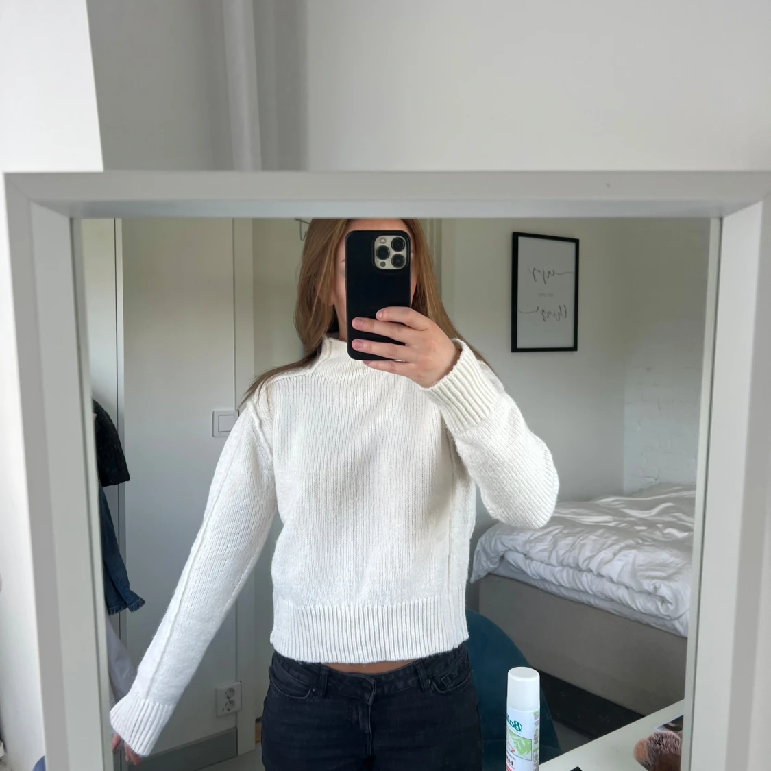 Vit stickad polotröja - 1