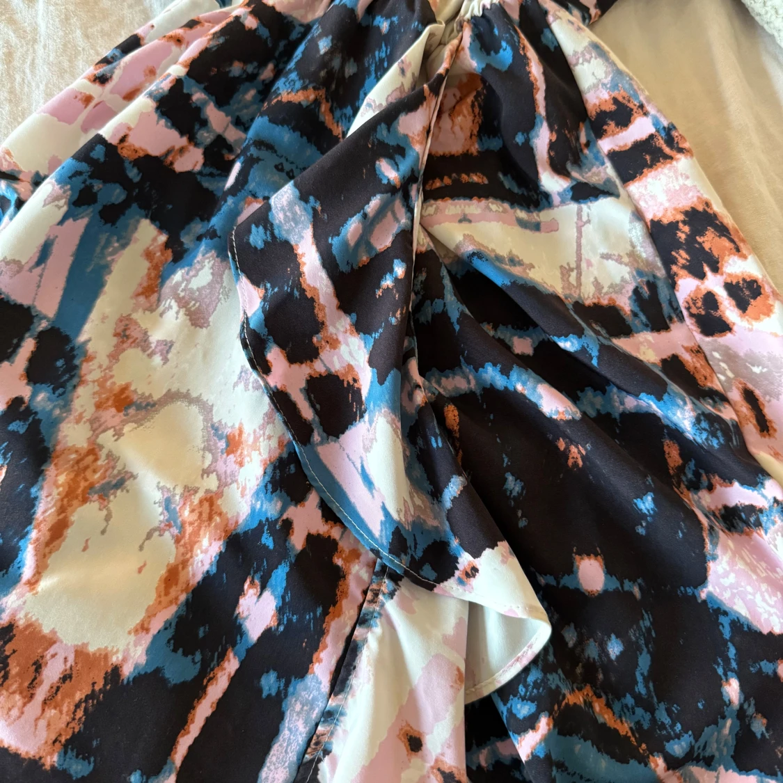 Mönstrad klänning från H&M - 3