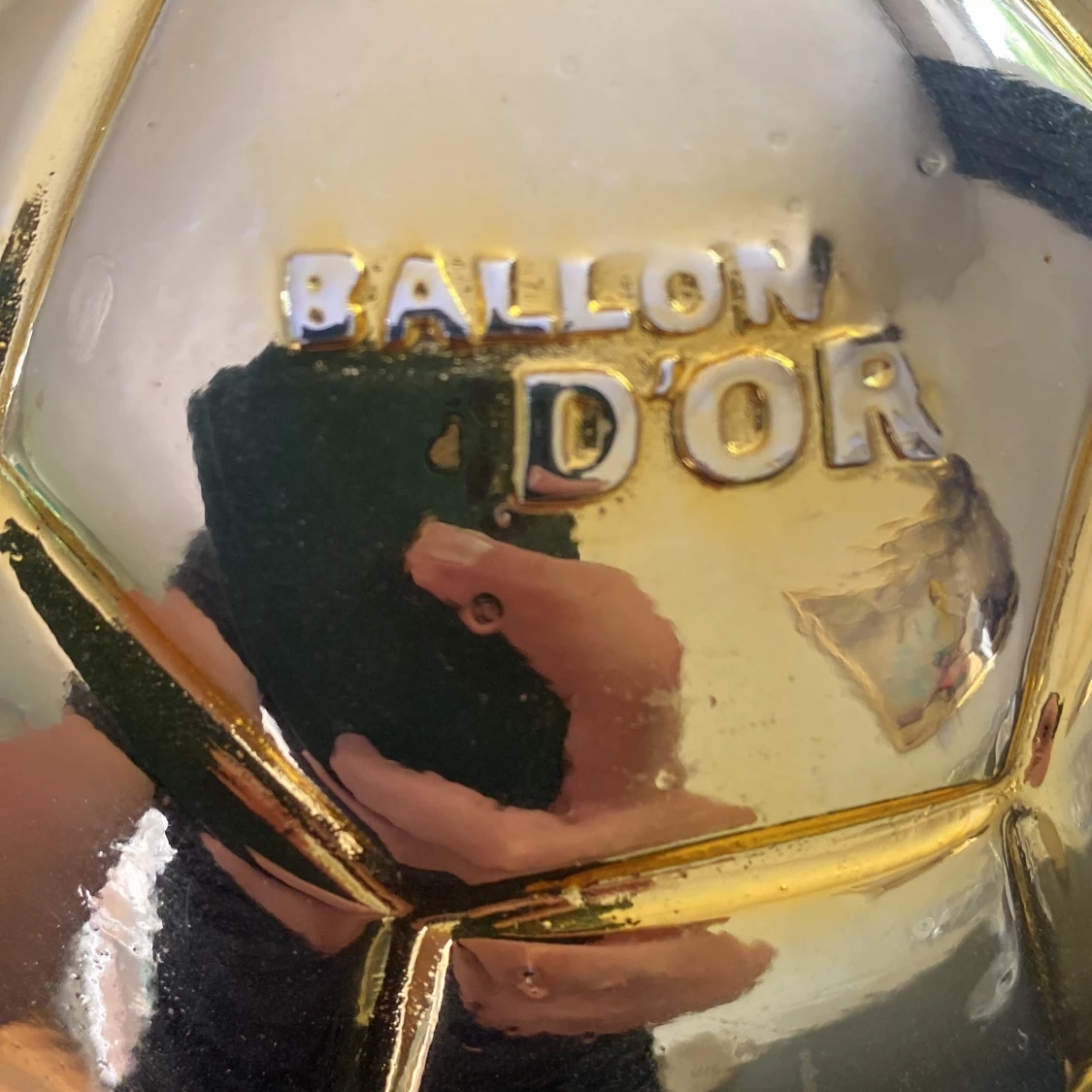 Säljer för att jag inte är lika intresserad på fotboll längre  - 4