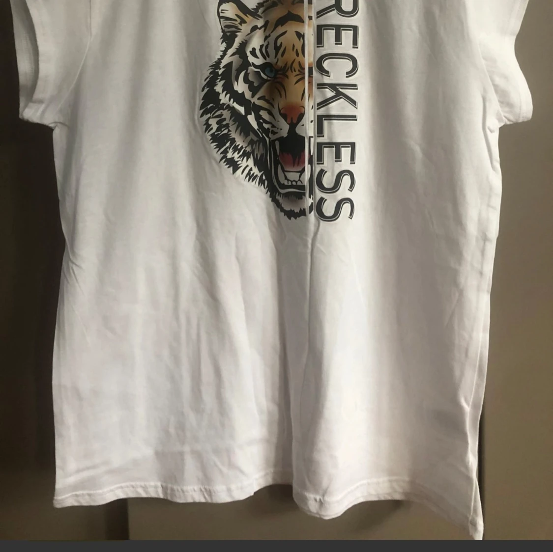 Vit t-shirt PREPAIR med tigertryck - 4