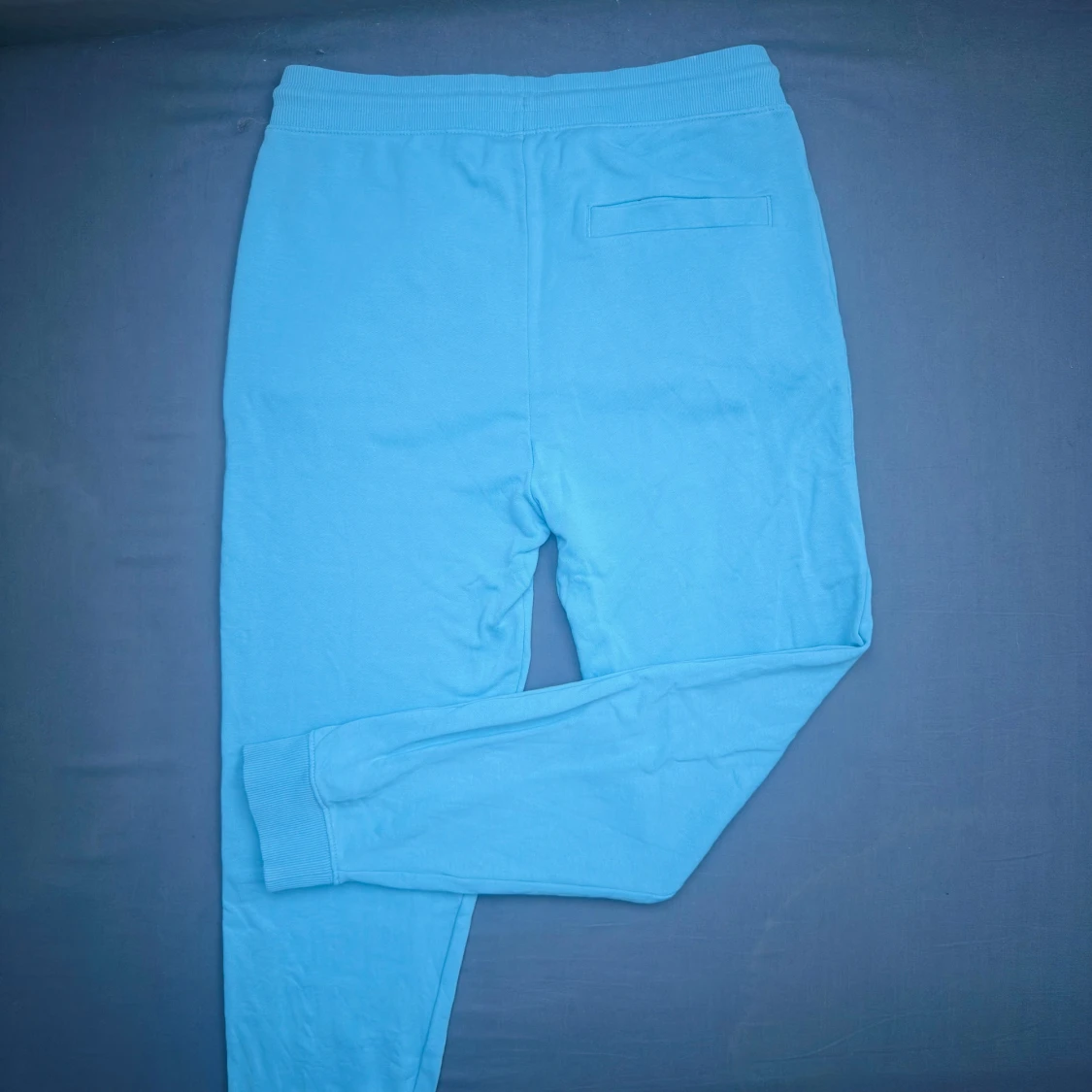 Blå mjukisbyxor från Hugo - 1