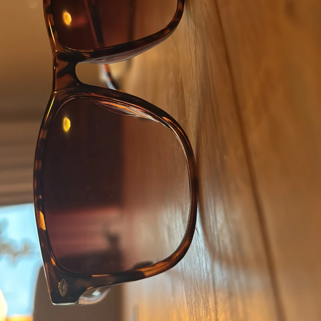 Bruna solglasögon med leopardmönster - 3