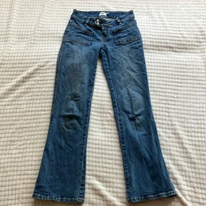Wide jeans strl: xs - Wide jeans från lager 157  i storlek xs, mycket bra skick