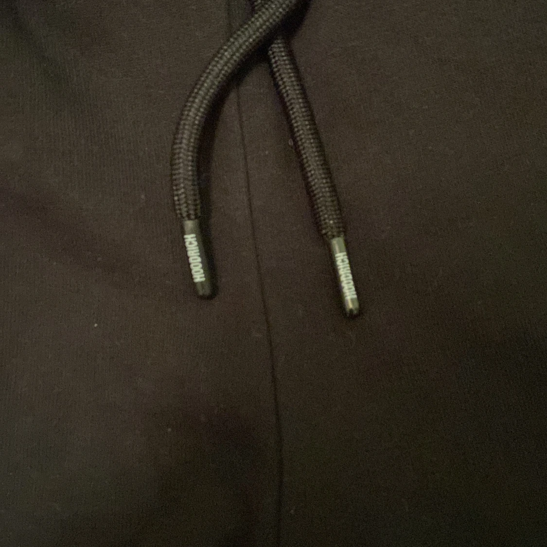 Svart hoodie från Hoodrich XS - 4