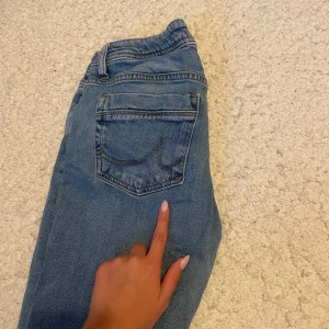 Ljusblå jeans  - Jeans från LTB, bootcut, valerie modellen