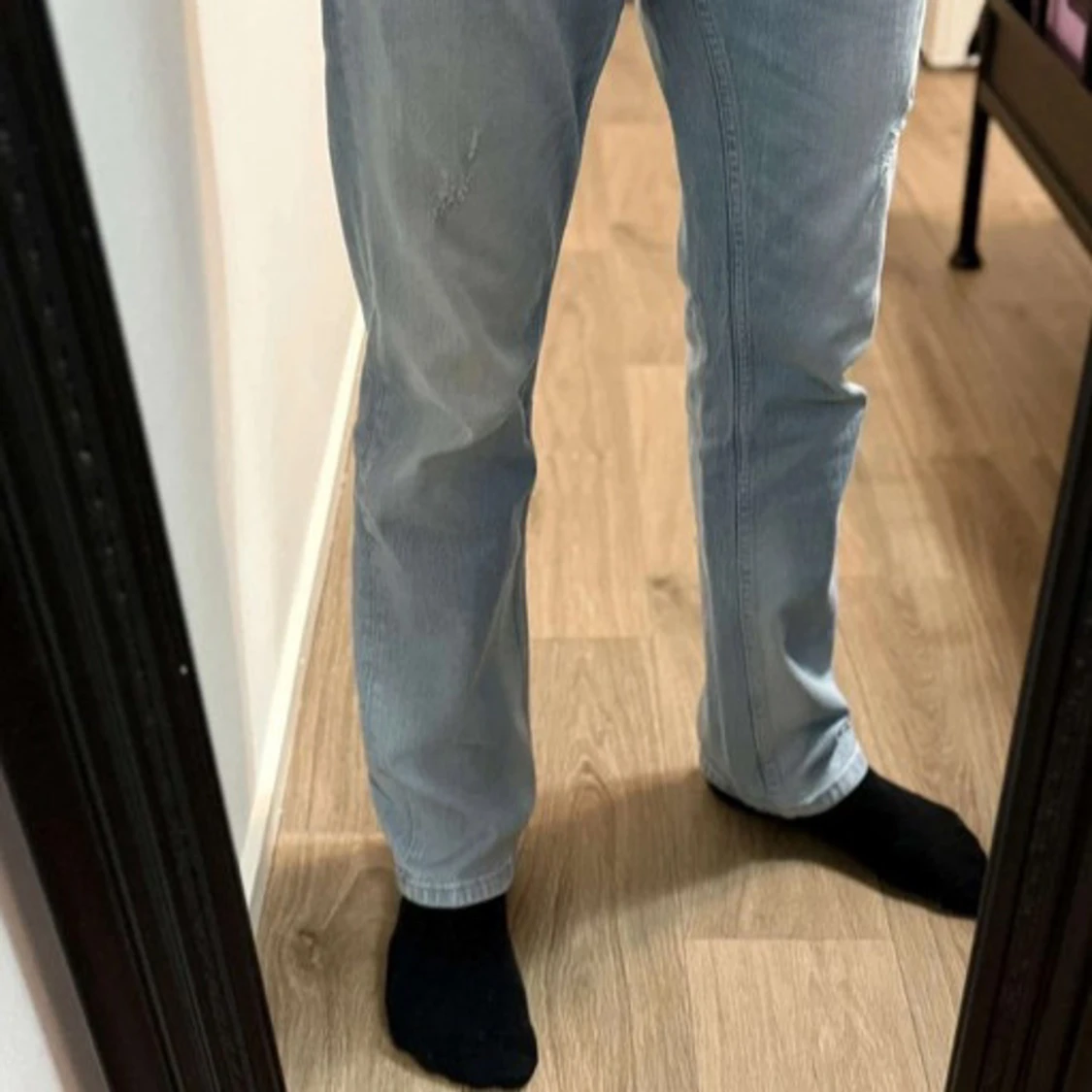 Ljusblå raka jeans - 1