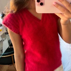 Tröja!  - Så snygg tröja i angora blandning!! Helt underbart material verkligen