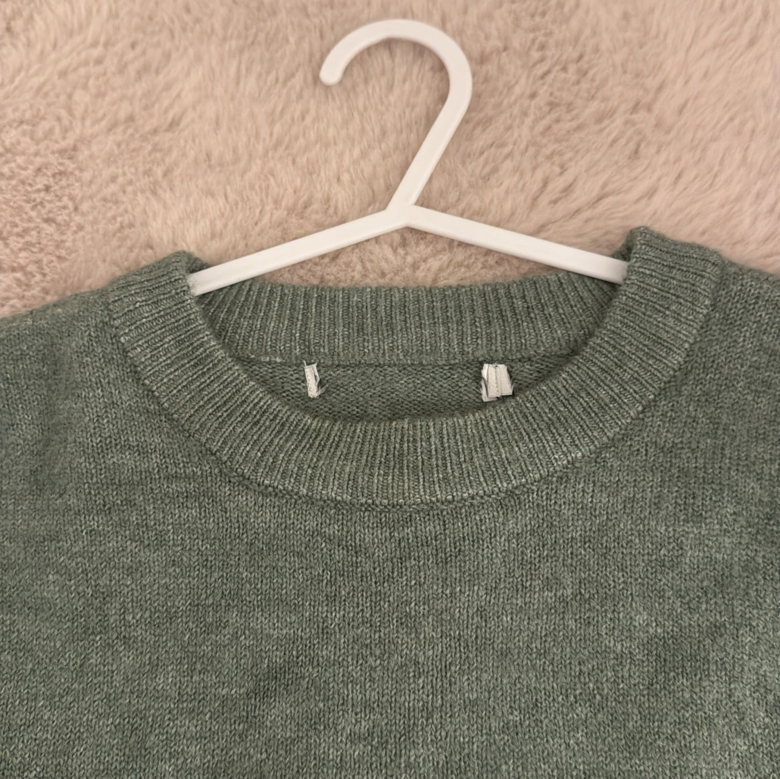 Stickad tröja  - 2