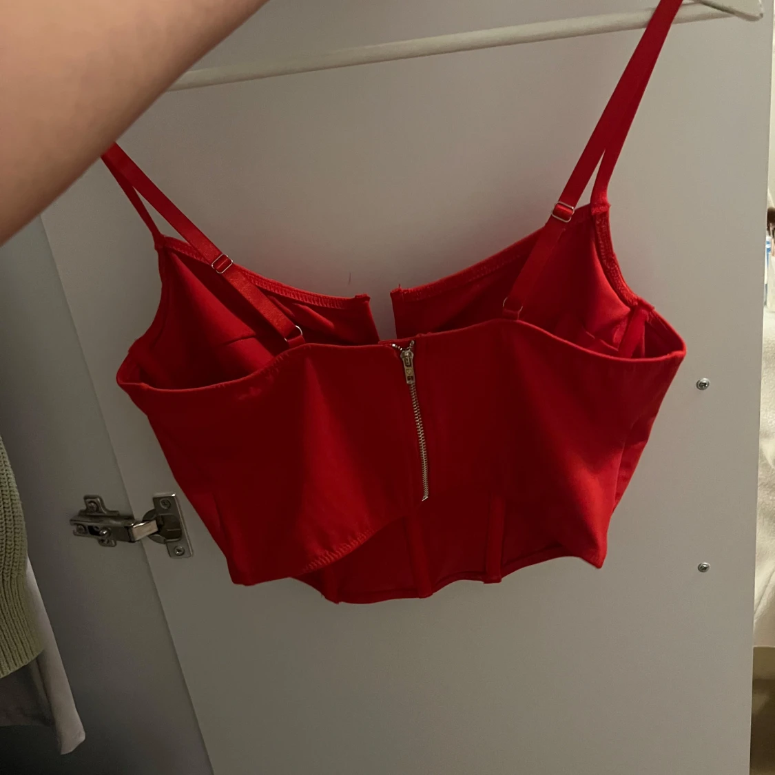 Röd korsett-topp med dragkedja - 1