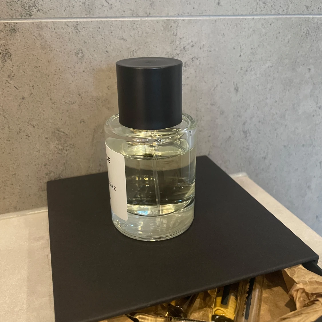 Essnce parfym 50ml - 1