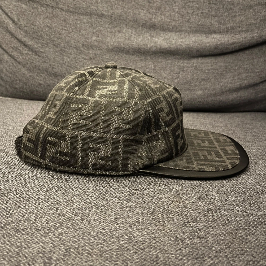 Fendi keps med FF-mönster - 1