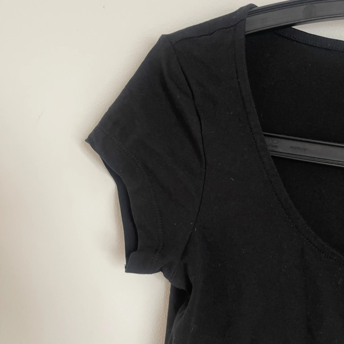 Svart kort klänning från Even&Odd - 2