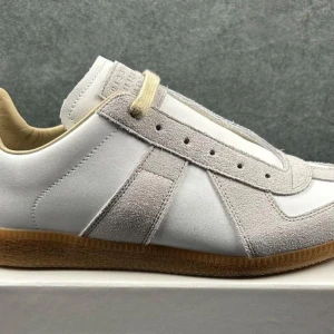 Maison marigela gats - Fint par av maison margiela gats