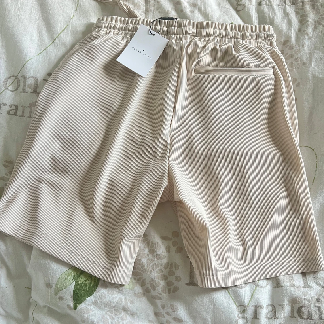 Beige ribbade shorts Brand Island xs/s - 1