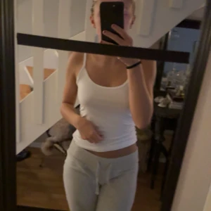 Mjukisbyxor - Mjukisbyxor från Nelly i storlek S