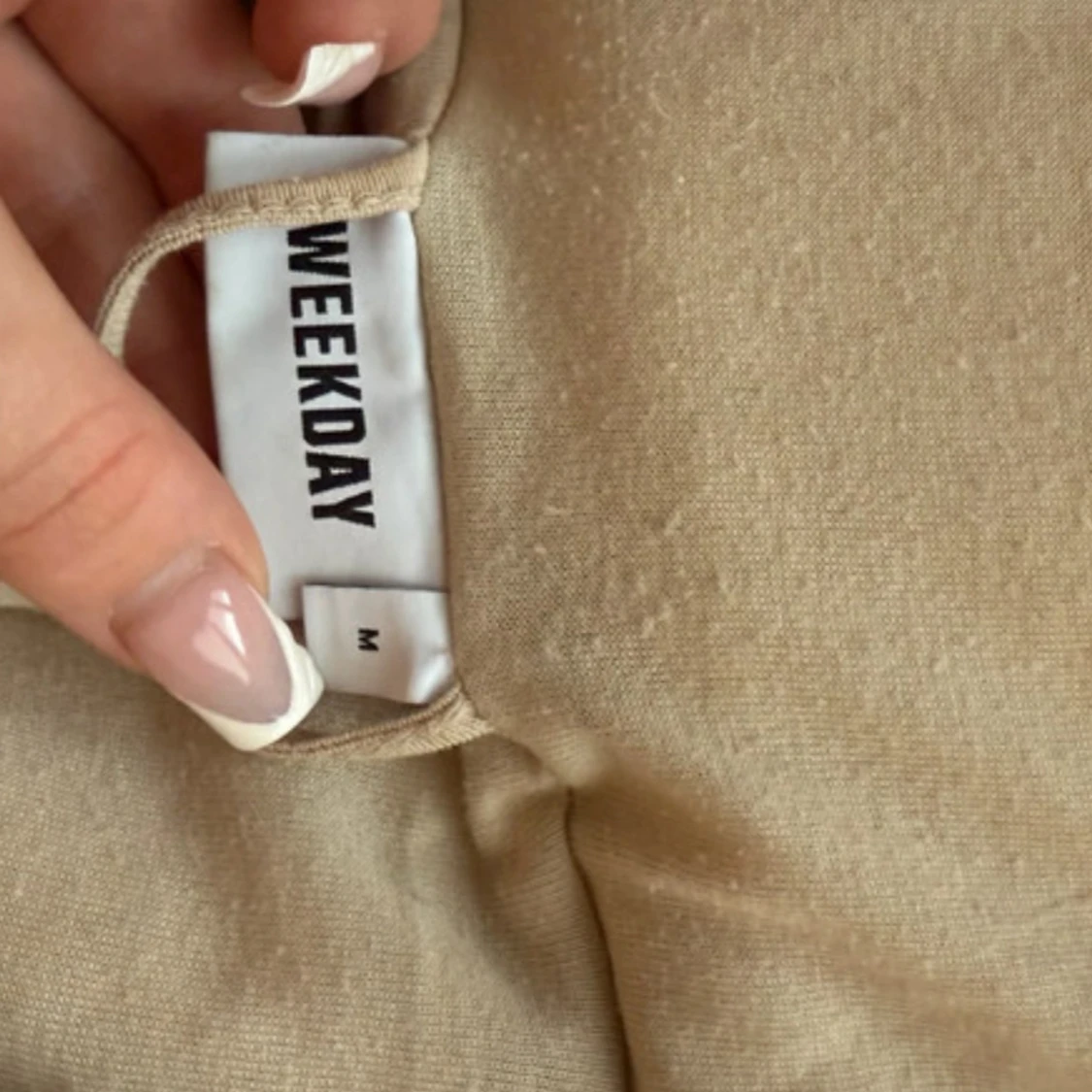 Beige teddyjacka från Weekday M - 2