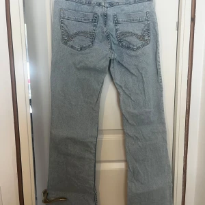Lågmidjade jeans - Mycket bra skick, använda fåtal gånger