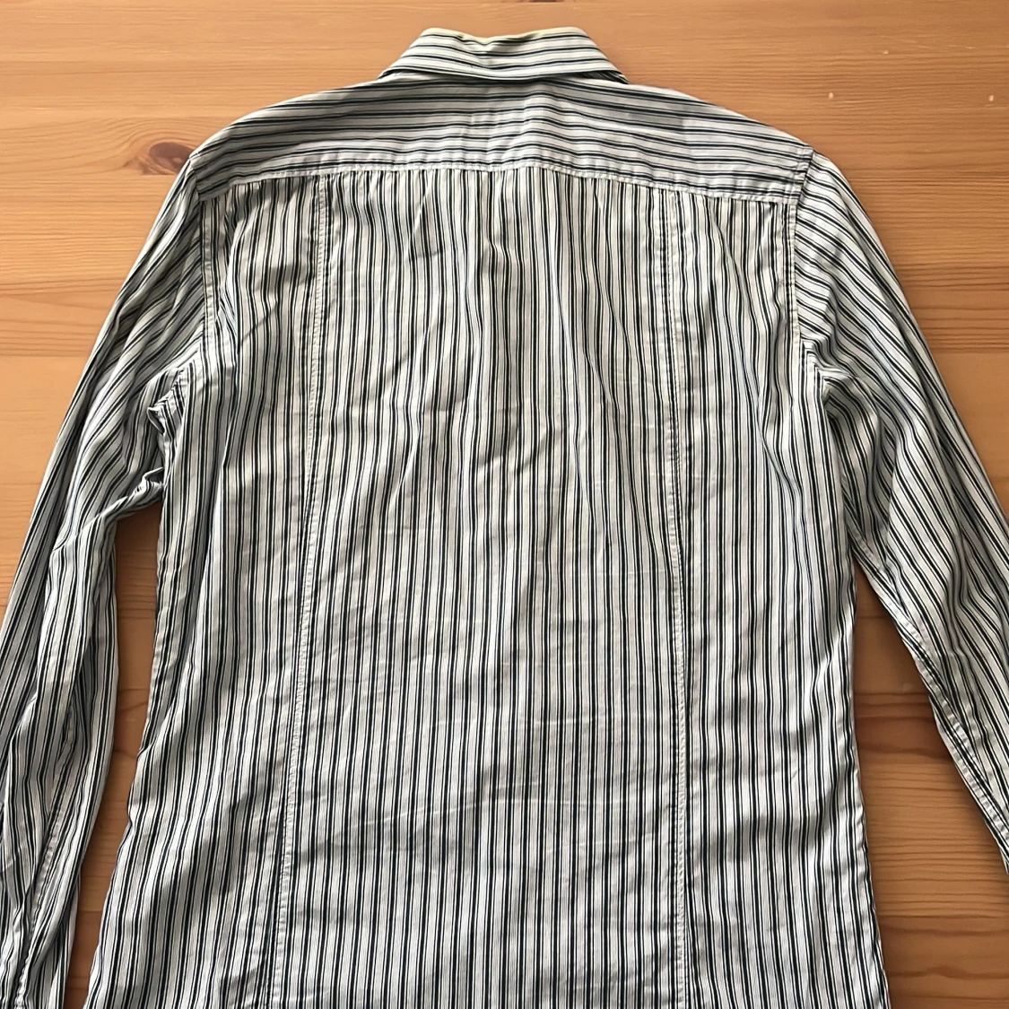 Randig skjorta från H&M, storlek S - 2