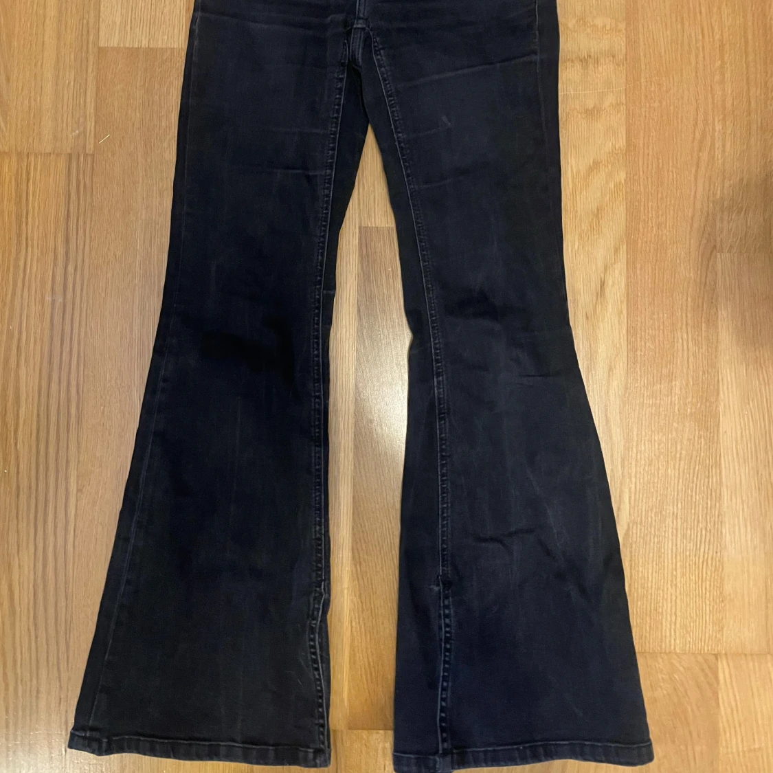 Svarta bootcut jeans från ONLY - 3
