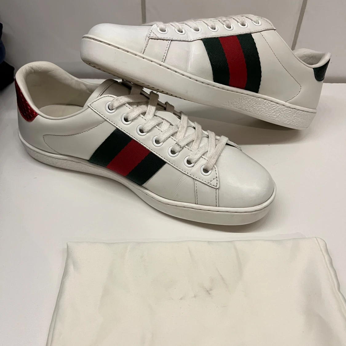 Gucci Ace bee - 2