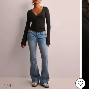 Spetstopp  - Fin långärmad topp från Nelly som ej kommer till användning längre