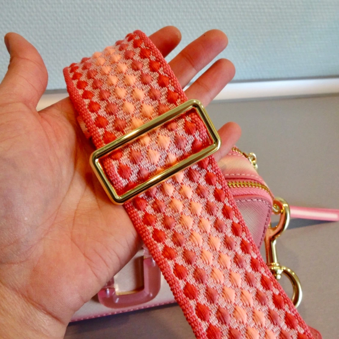 Marc Jacobs Women's Snapshot Fluoro Edge Camera Bag in Peach - 3