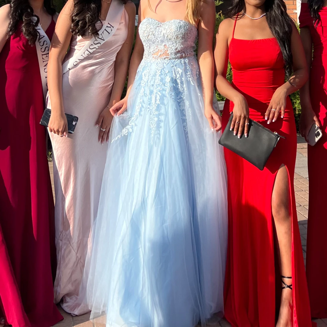 Ljusblå axelbandslös klänning - 1