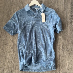 Skjorta kortärmad - En fin skjorta från east west ny med prislapp nypris 699 mitt pris 599 storlek S