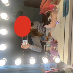 Zadig tröja! - Svin snygg tröja från zadig & Voltaire!💖💖står inte storlek men skulle säga xss. Vissa ”diamanter” på tröjan har trillat av men de tänker man inte på💘