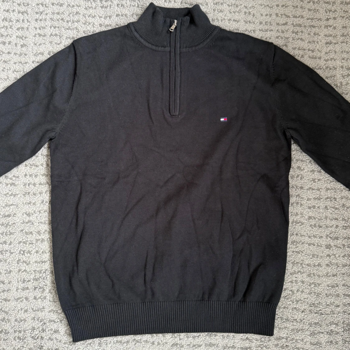 Tommy Hilfiger quarter zip