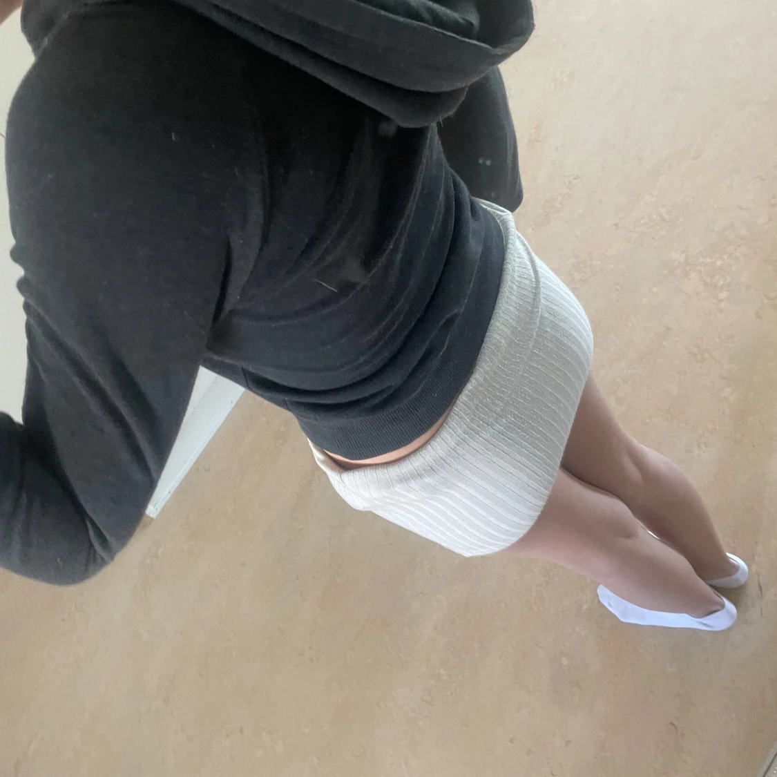 Grå kofta med dragkedja - 1