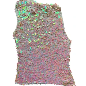 Vintage y2k Glittrig paljett-topp  - Rosa/gul/orange paljett topp. Ingen storlek eller märke men passar mig som har S. 