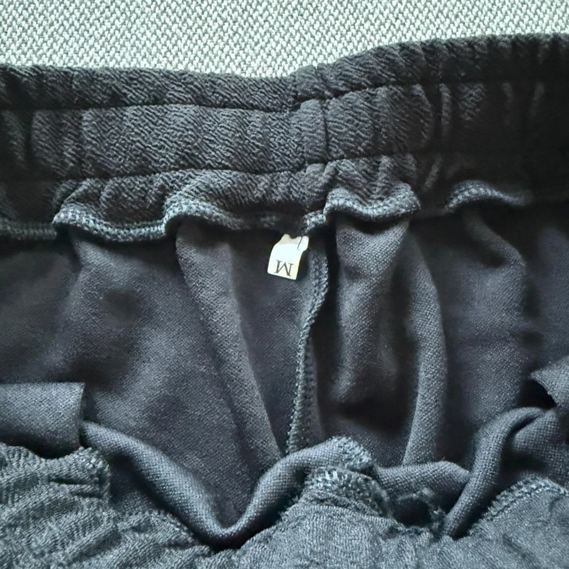 Svarta shorts med snören - 2