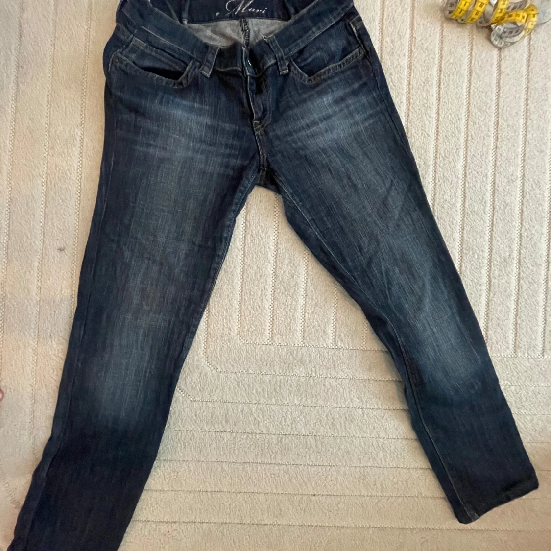 snygga straight jeans - 1