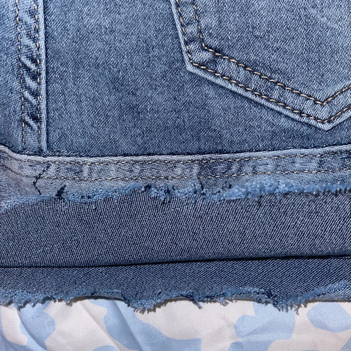 Jeanskjol med rå kant - 2