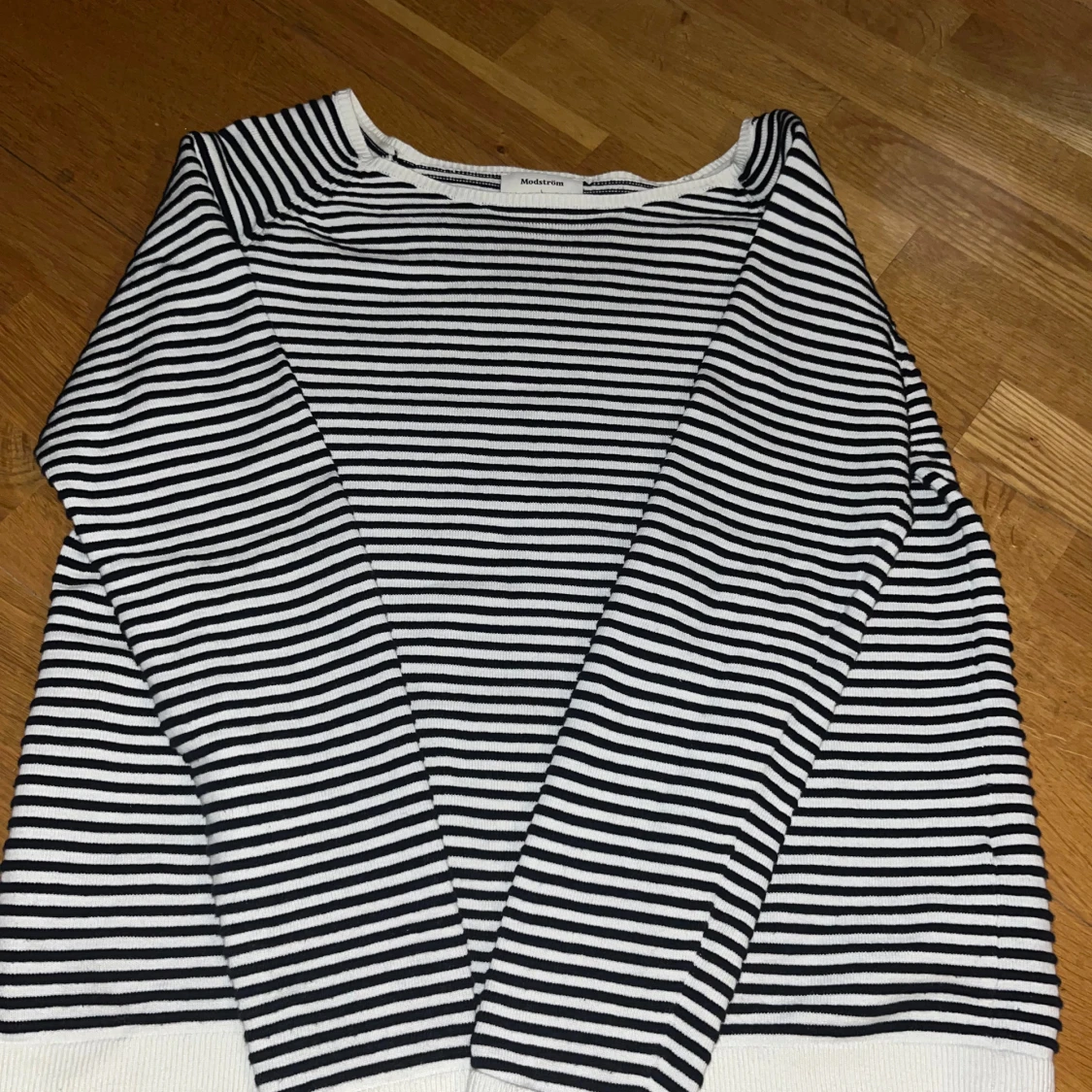 Randig tröja från Modström - 1