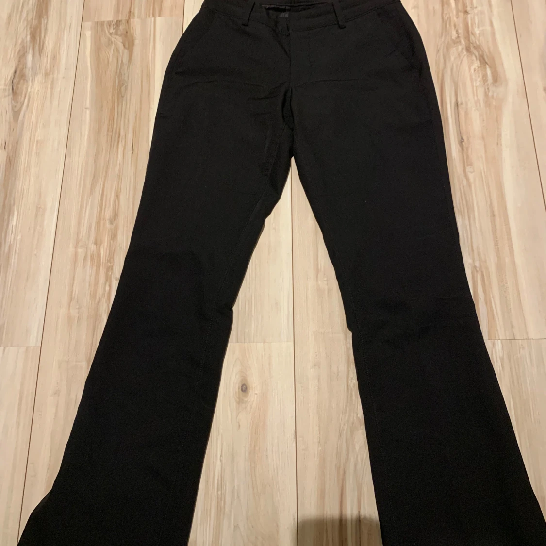 Lågmidjade kostymbyxor  - 1