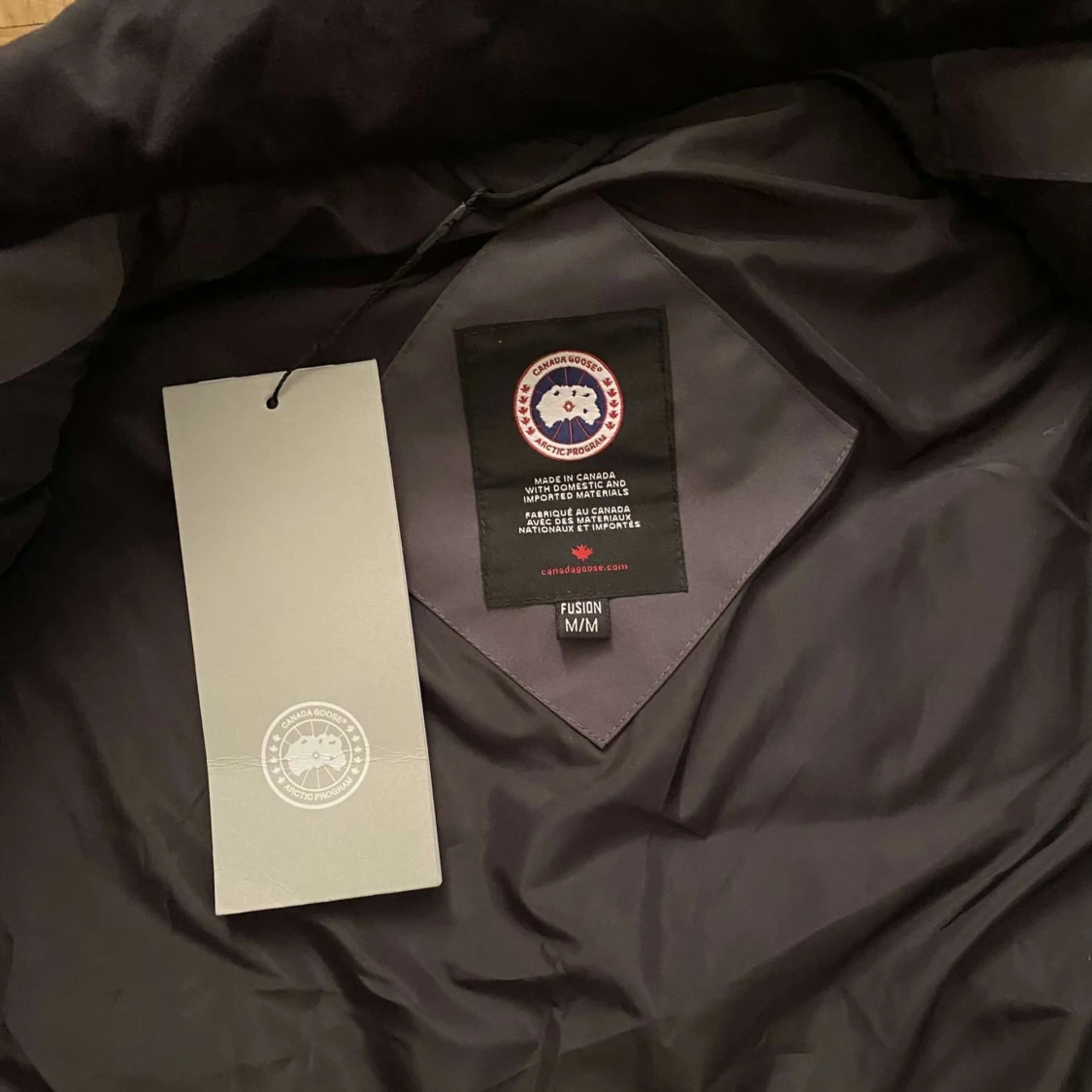 Grå canada goose väst black label - 1
