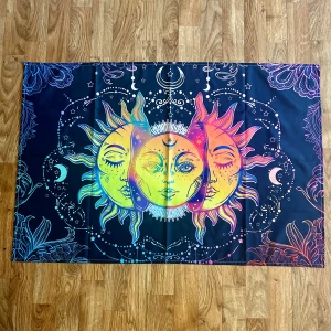 Väggdekal/ tapestry 89 x 60 cm - sol väggdekal i färg 