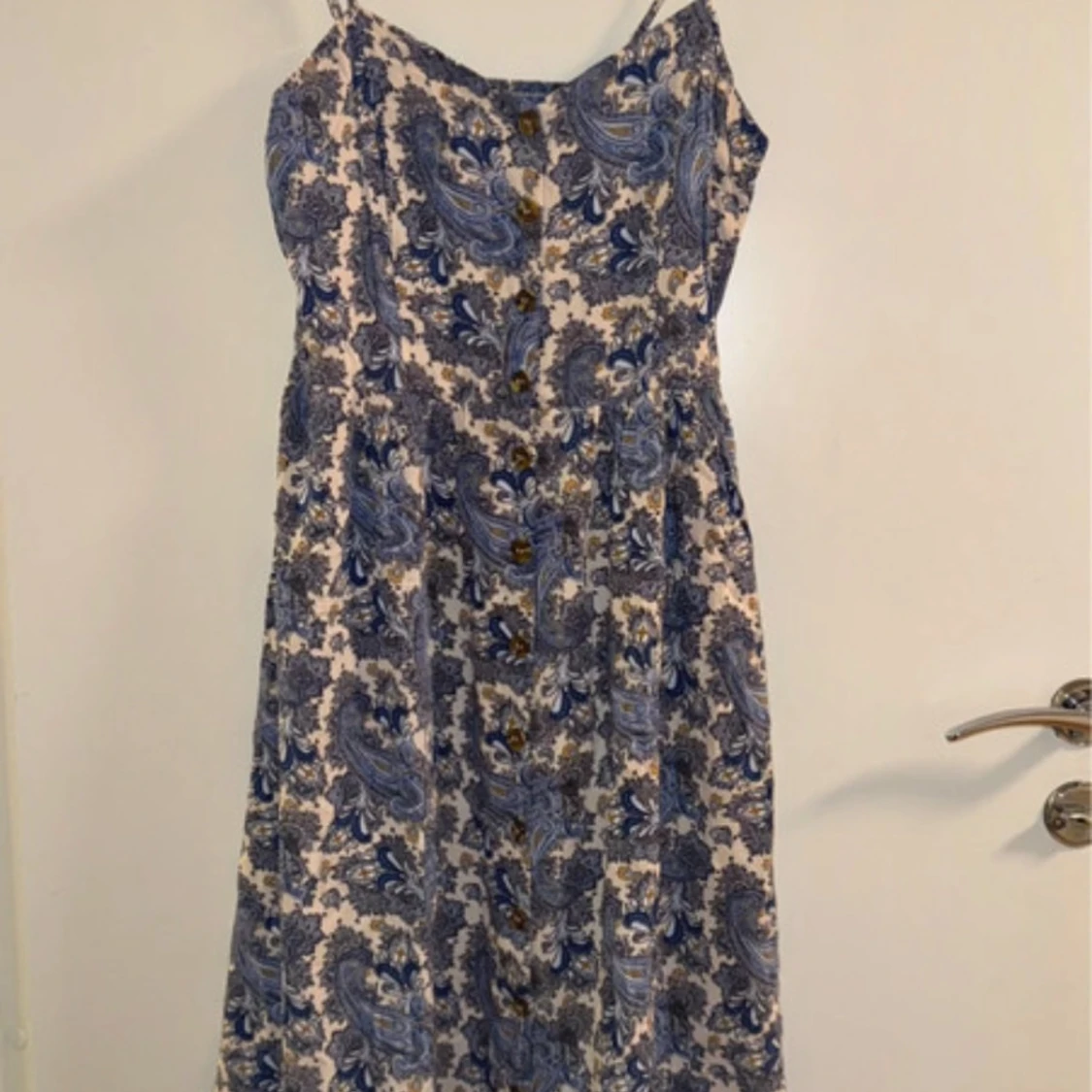 Blå, beige klänning - 1