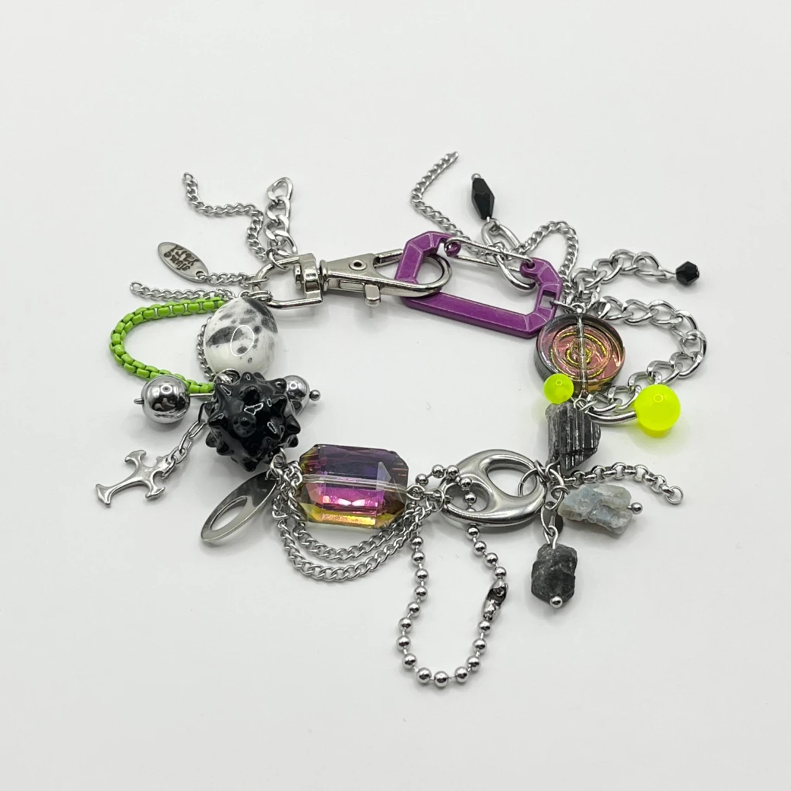 Handgjort armband - 1