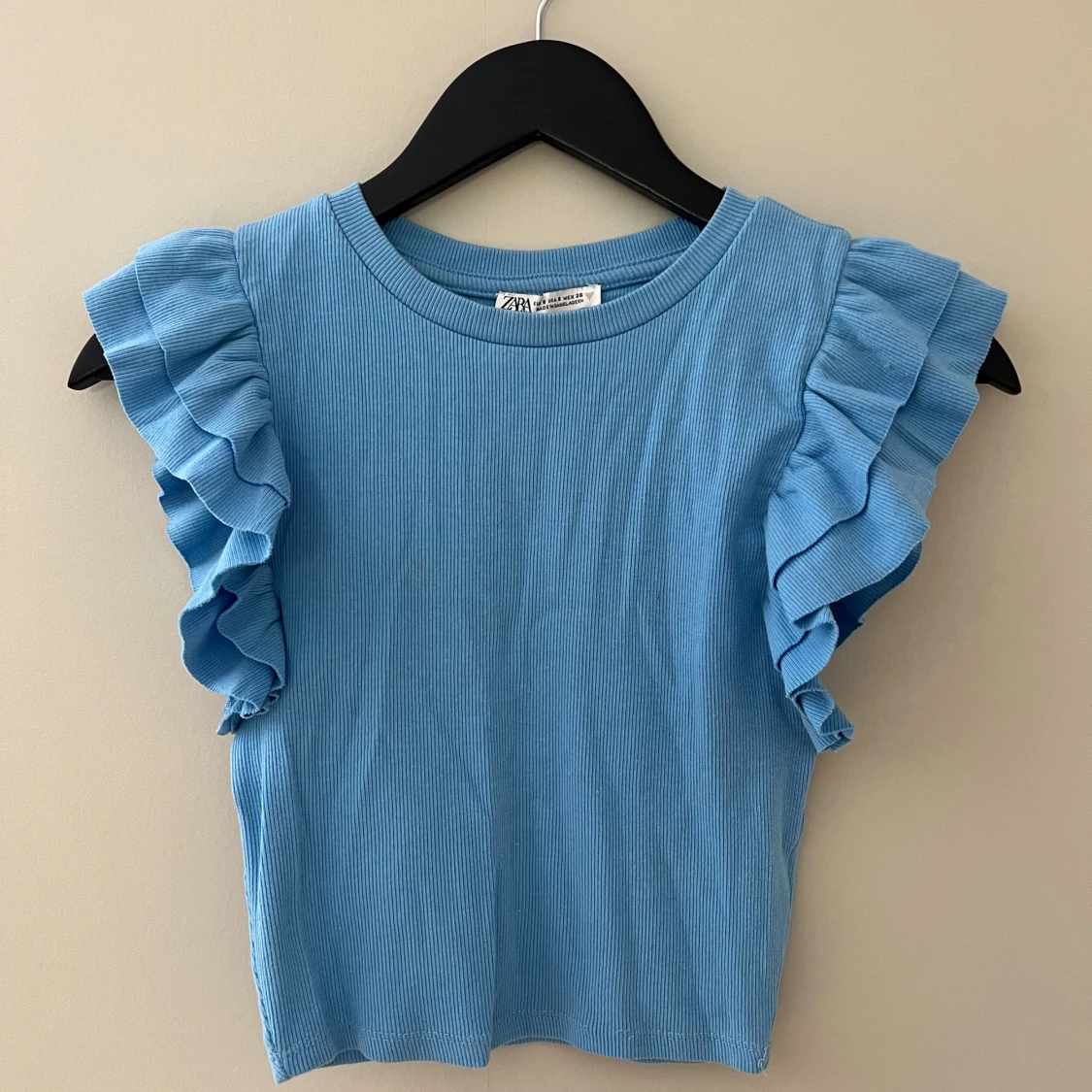 Blå volangtopp från Zara
