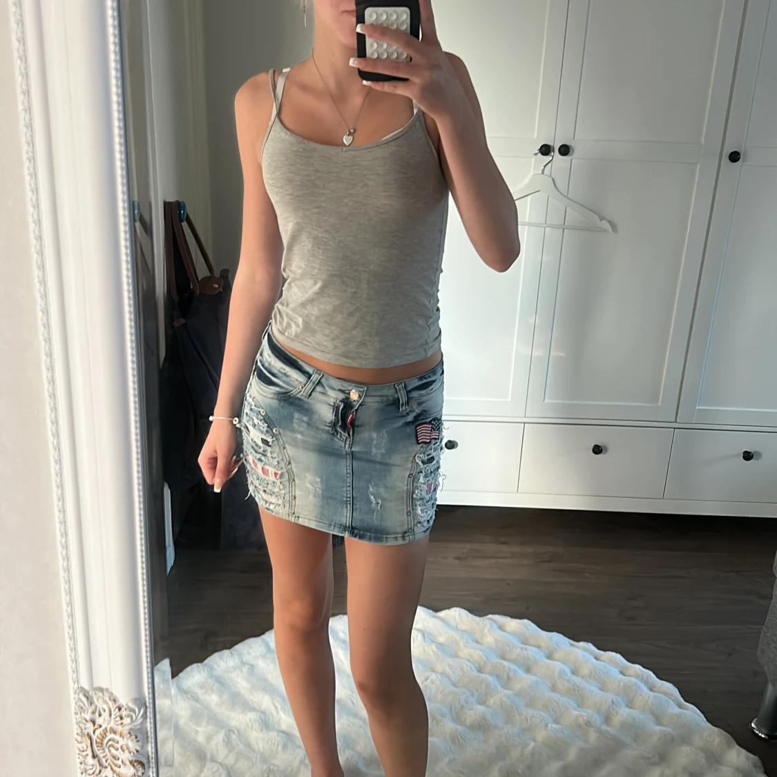 Low waist Ljusblå jeanskjol med slitningar