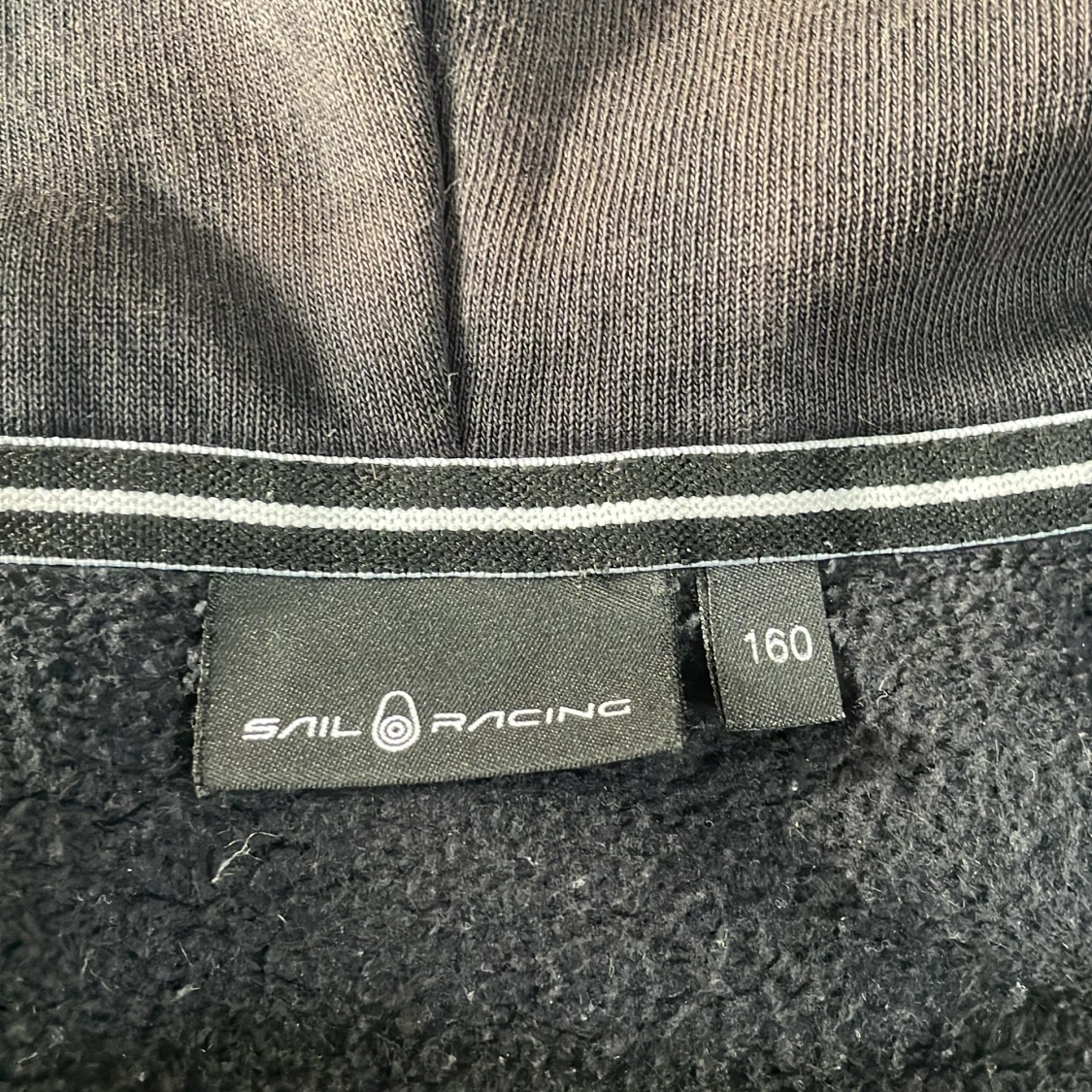Svart fleecejacka från Sail Racing - 2