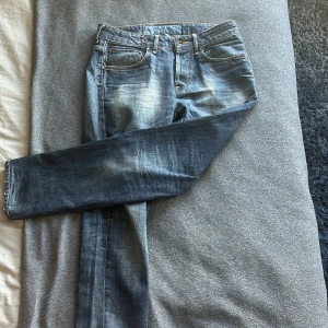 Blå jeans från Jacob Cohen - Tja, säljer min JC jeans då jag beställde fel storlek(för korta på mig är cirka 194 cm) 