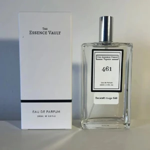 The essence Vault 461 - The essence vault 461 100ml, denna är inspirerad av bacaratt rouge 540. Helt oanvänd. Säljer fler parfymer, kolla min profil.