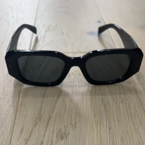 Prada Sunglasses -  * Trusted Seller✅ * Great quality for a good price * Shipping the same day📦