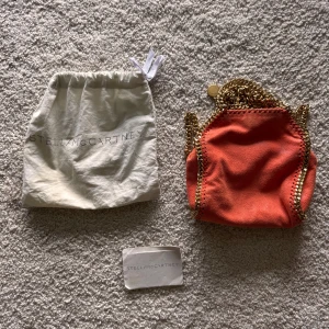 Stella McCartney - Knappt använd. 